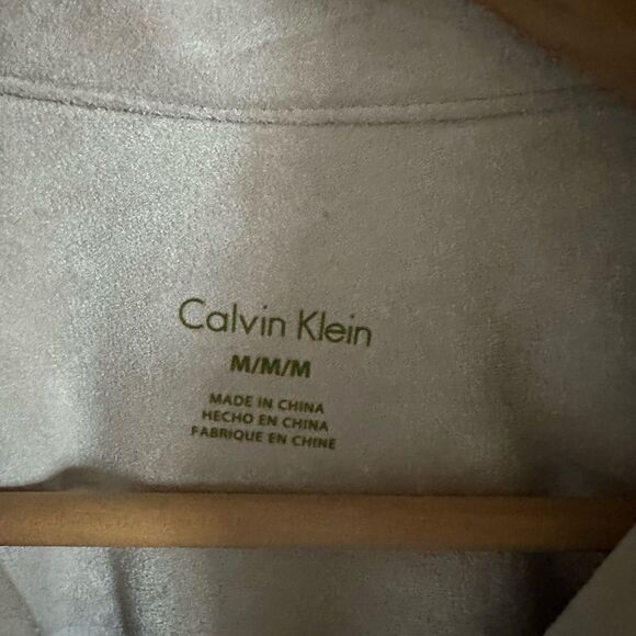 Calvin Klein Cream Utility Jacket with Four Pockets and Belted Waist - Picture 5 of 6